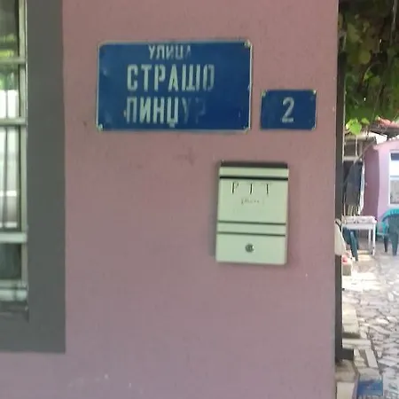 Hostel Mimi Pink *